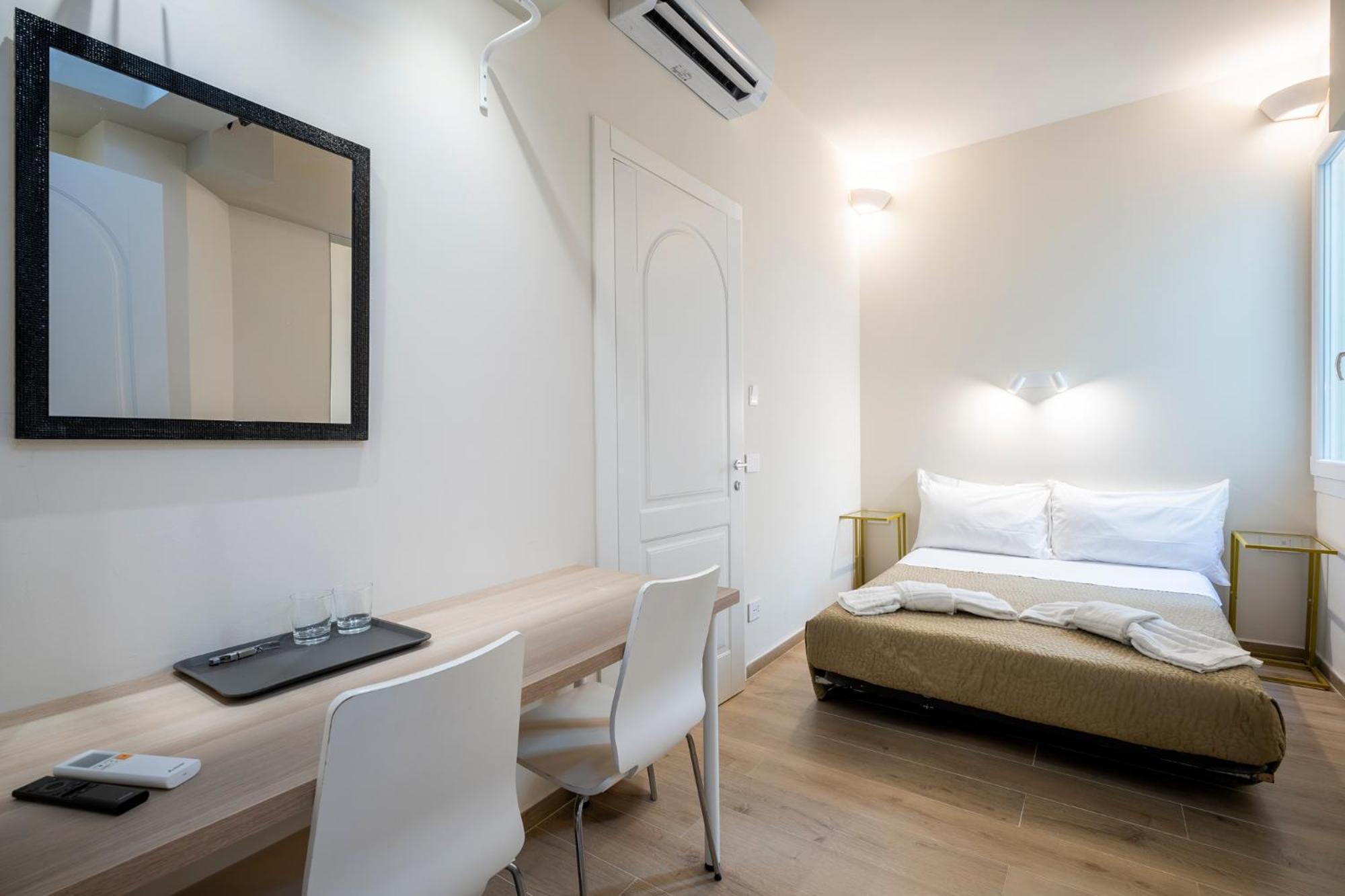 Duomo - Camere Matrimoniali Con Bagno Privato フィレンツェ エクステリア 写真